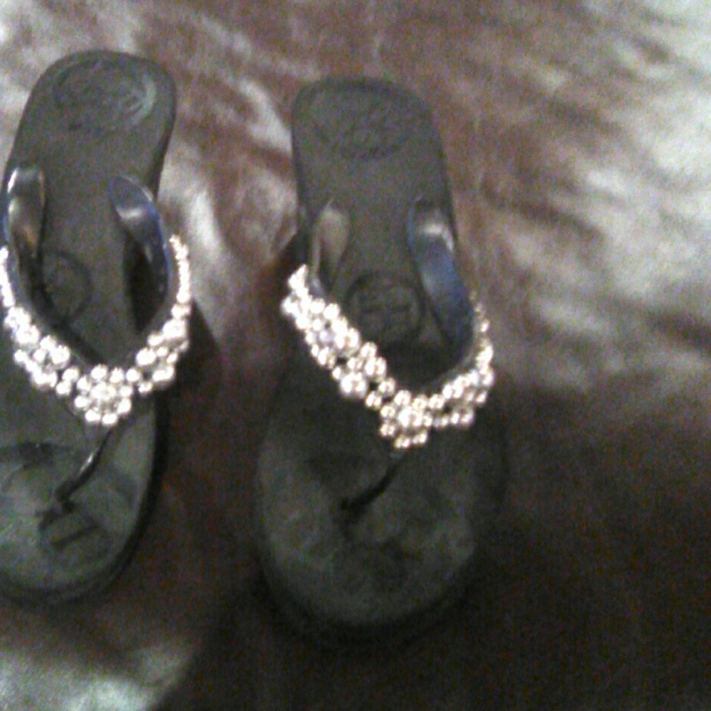 Sandles